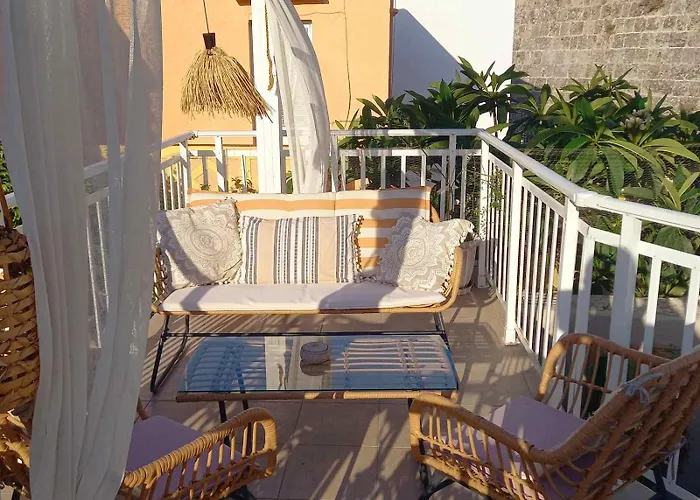 Ioli\'S Home - Medieval Town