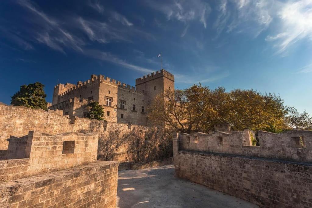 Ioli's - Medieval Town * Rhodes City