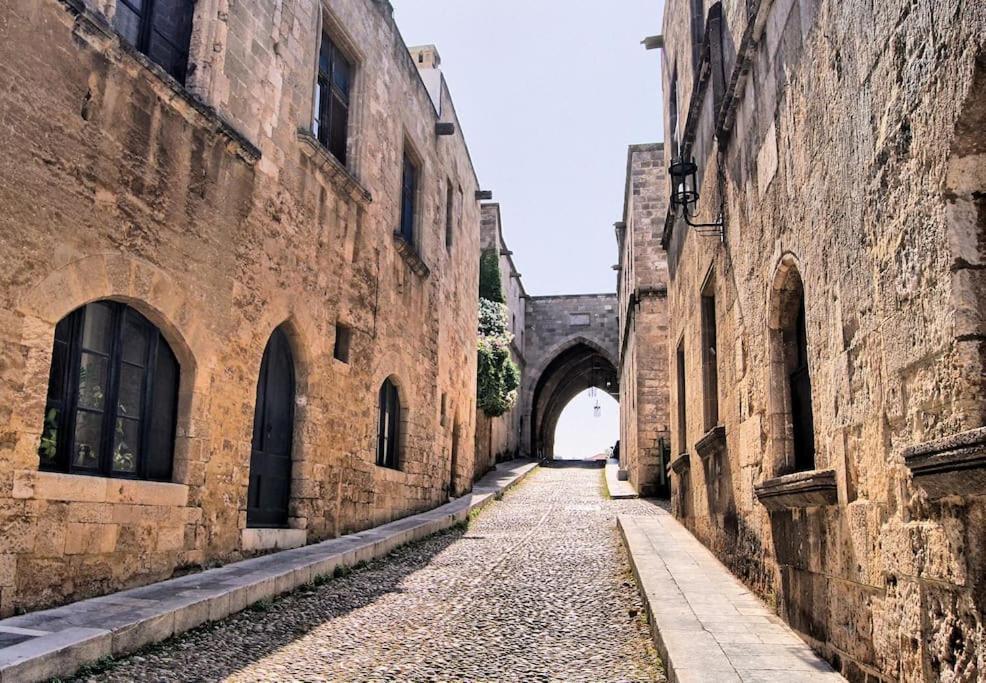 Ioli's - Medieval Town Holiday home *
