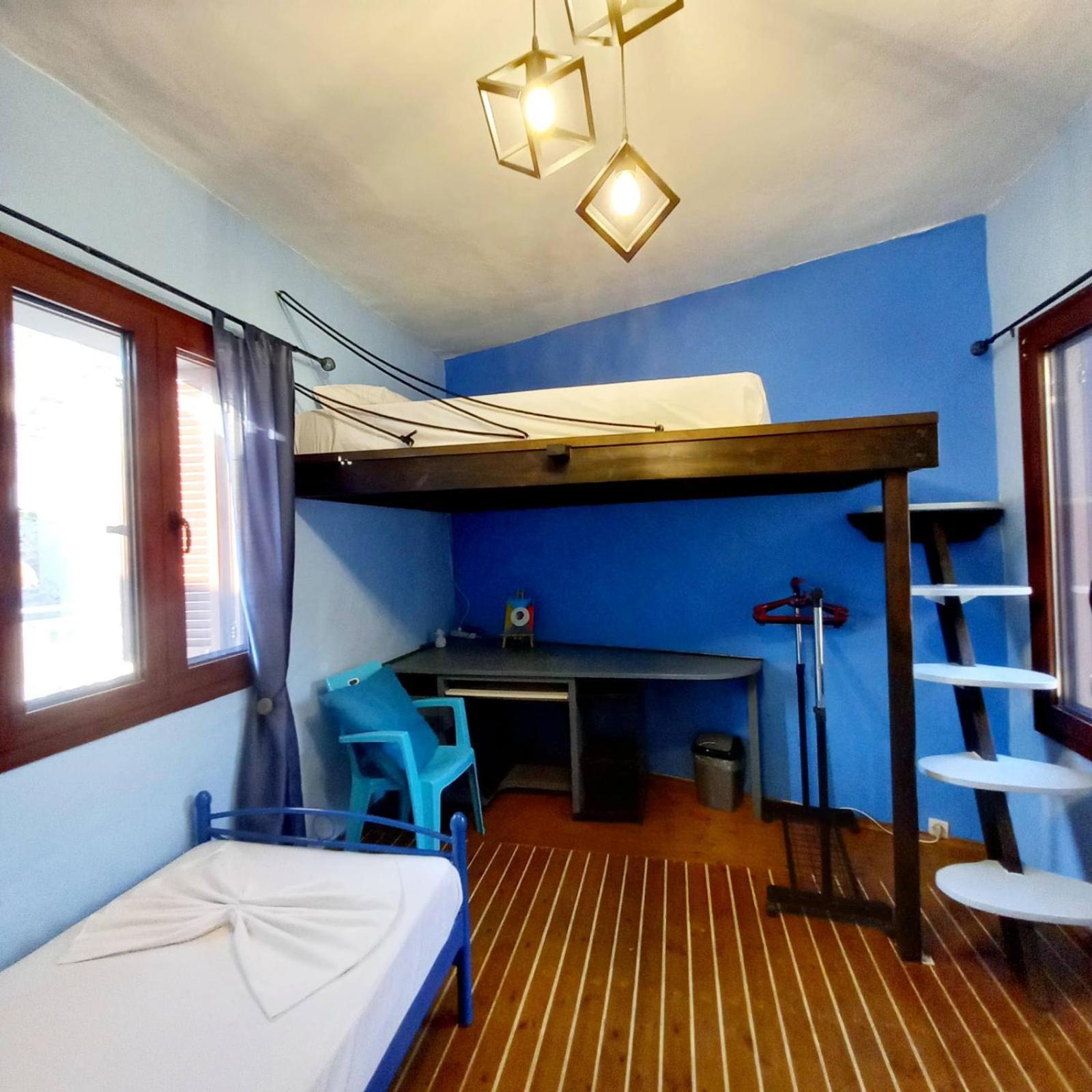 Ioli's - Medieval Town Holiday home *